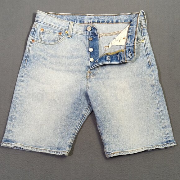 Levi's Jean Shorts Men's 30 Blue 501 Original Fit Hemmed 9" Shorts Jorts - Picture 1 of 10